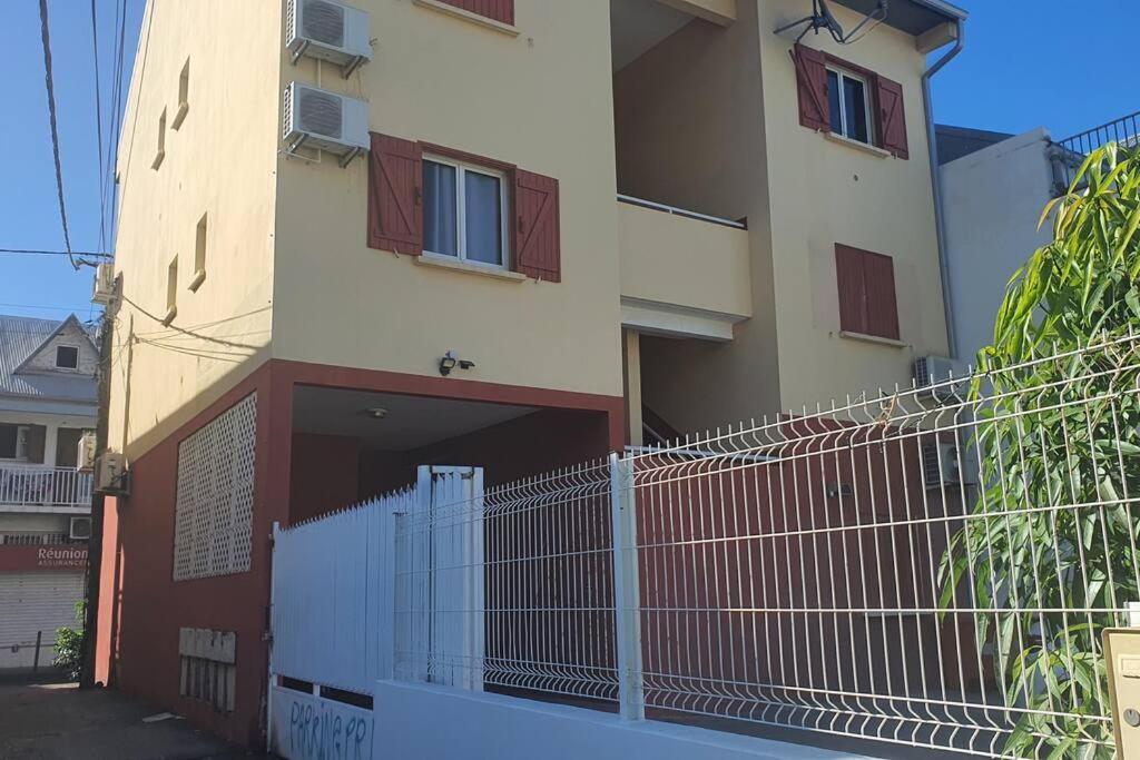 Au Franciscea , Appartement T3 サン・ルイ エクステリア 写真